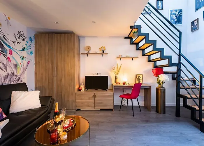 Duplex Coup De Coeur 아파트 Bourgoin-Jallieu